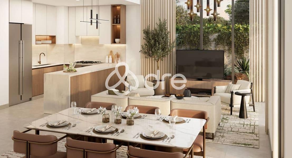 4 Bed Plus Maid | On the Water | Genuine Resale