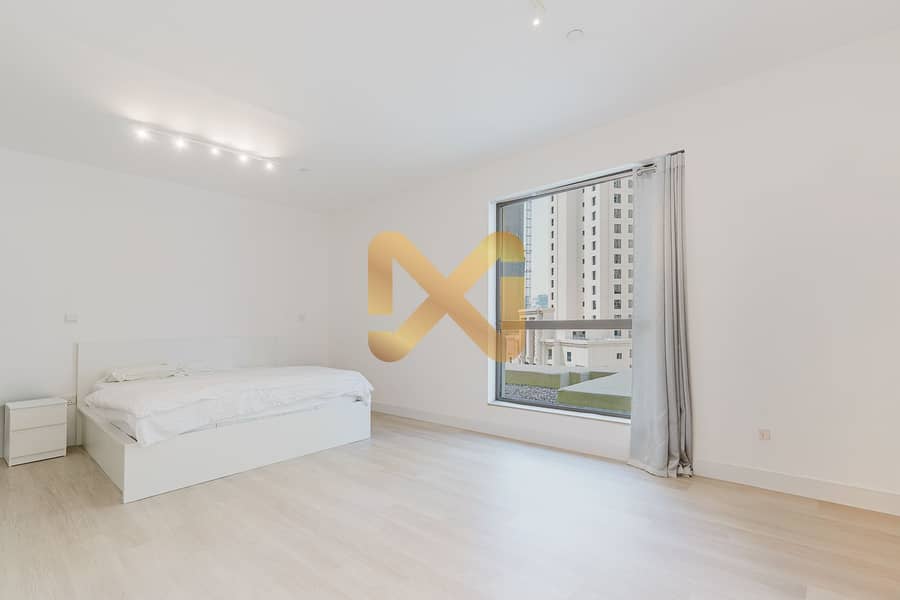 Vacant | Largest layout | Prime Location - Image 7