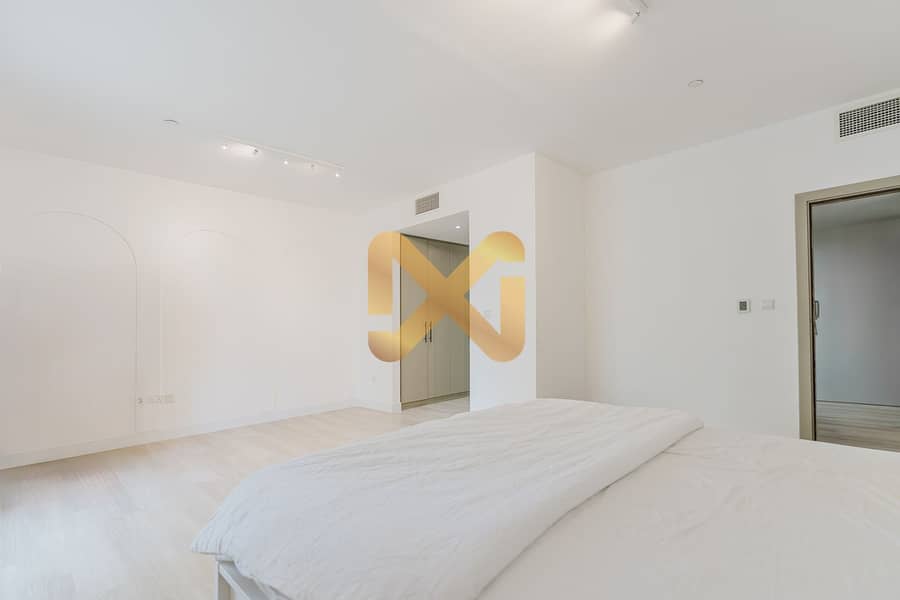 Vacant | Largest layout | Prime Location - Image 9