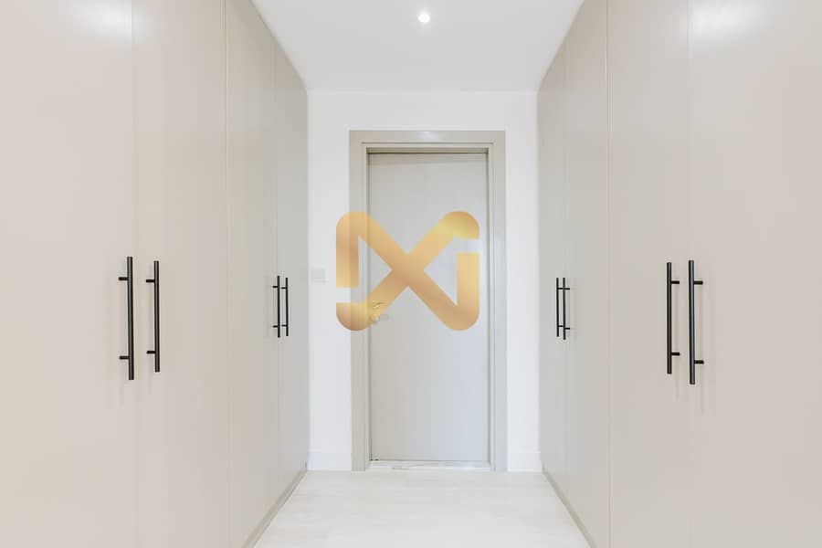 Vacant | Largest layout | Prime Location - Image 11