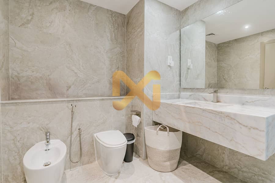 Vacant | Largest layout | Prime Location - Image 16