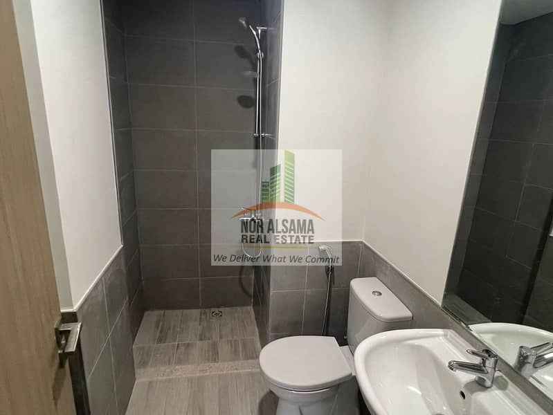 Corner Unit!!3 Bedroom !!!Ready to move - Image 14