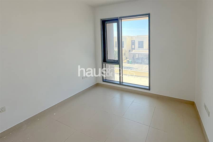 Unfurnished | Family Community | Prime Location - Image 13