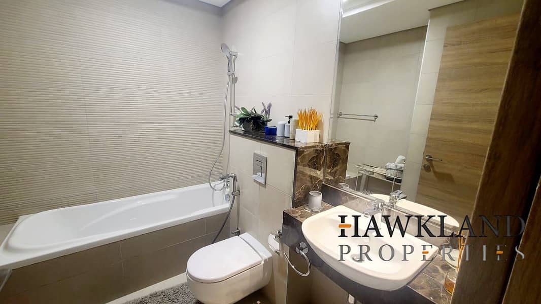 Spacious Luxury for Modern Families - Image 38