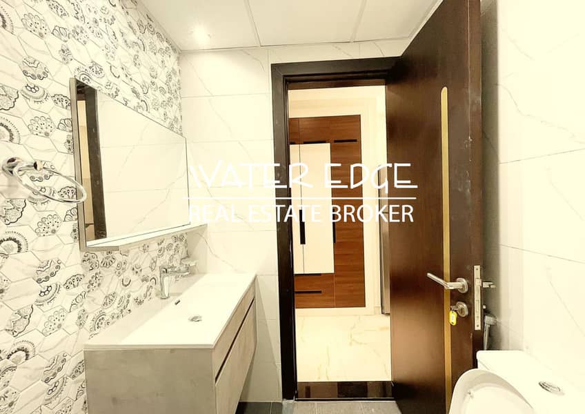 Miracle Garden View | Furnished | Balcony - Image 8