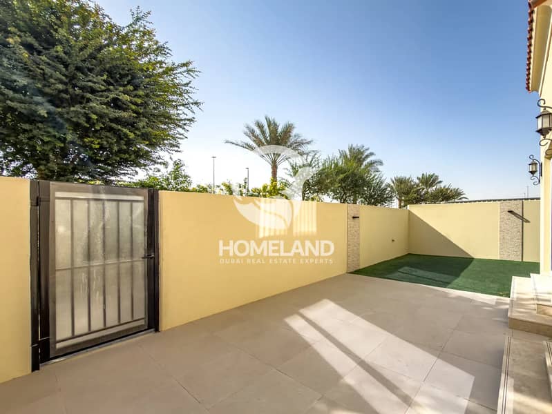 Corner End Unit | Standalone villa | Large Plot