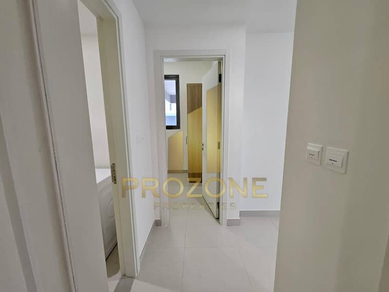 Near Amenities | Ready to Move in | Huge Layout - Image 10