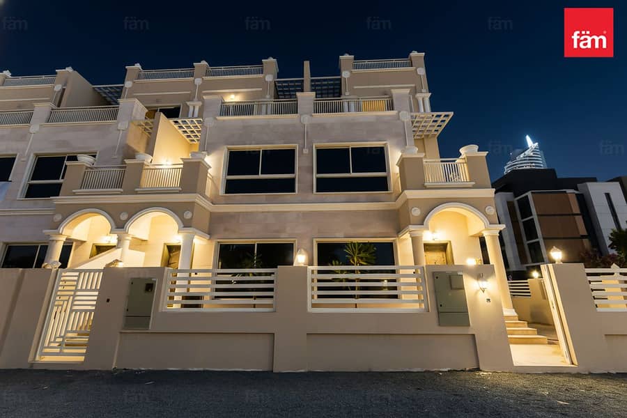 Specious Brand New Townhouse With Private Elevator
