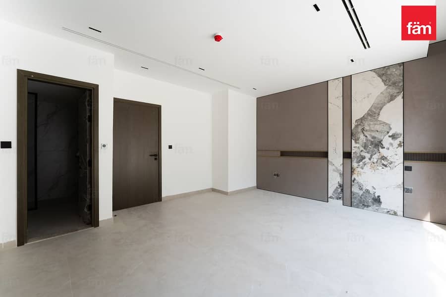 Specious Brand New Townhouse With Private Elevator - Image 11