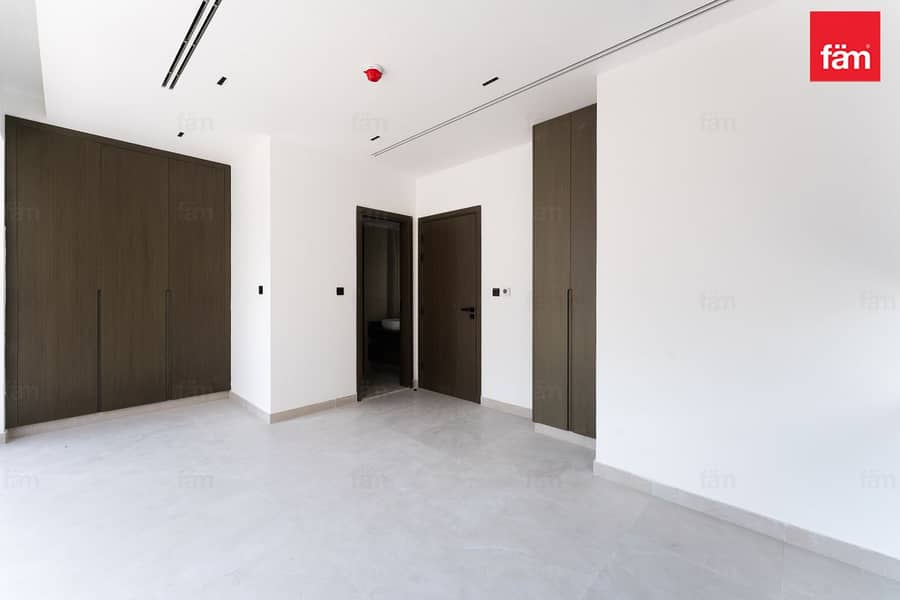 Specious Brand New Townhouse With Private Elevator - Image 13