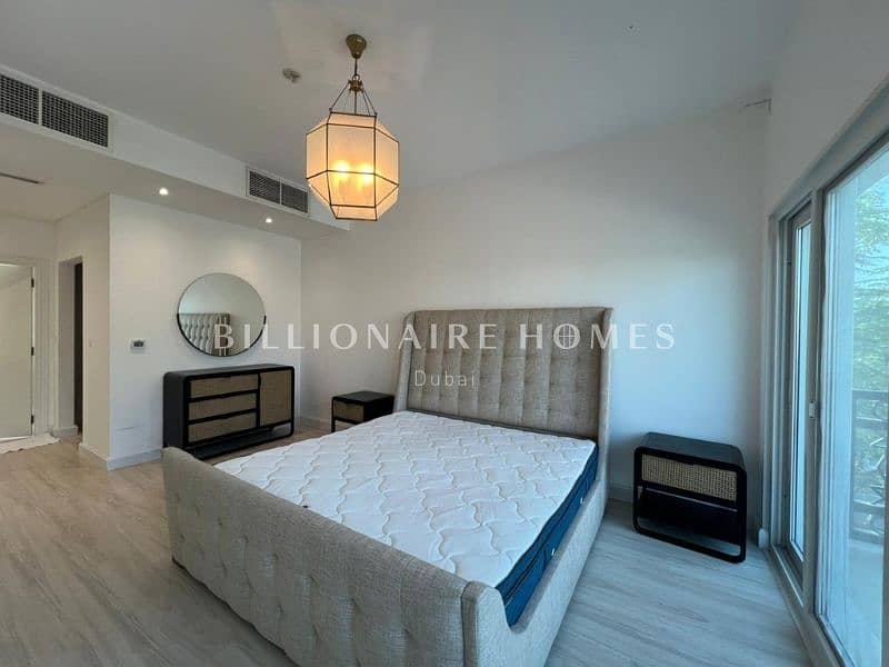 Ready to Move In | Upgraded | Biggest Plot - Image 12