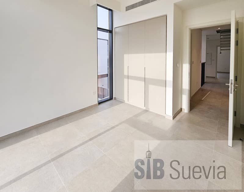 4 BED + Maids | Corner Unit | Park Facing