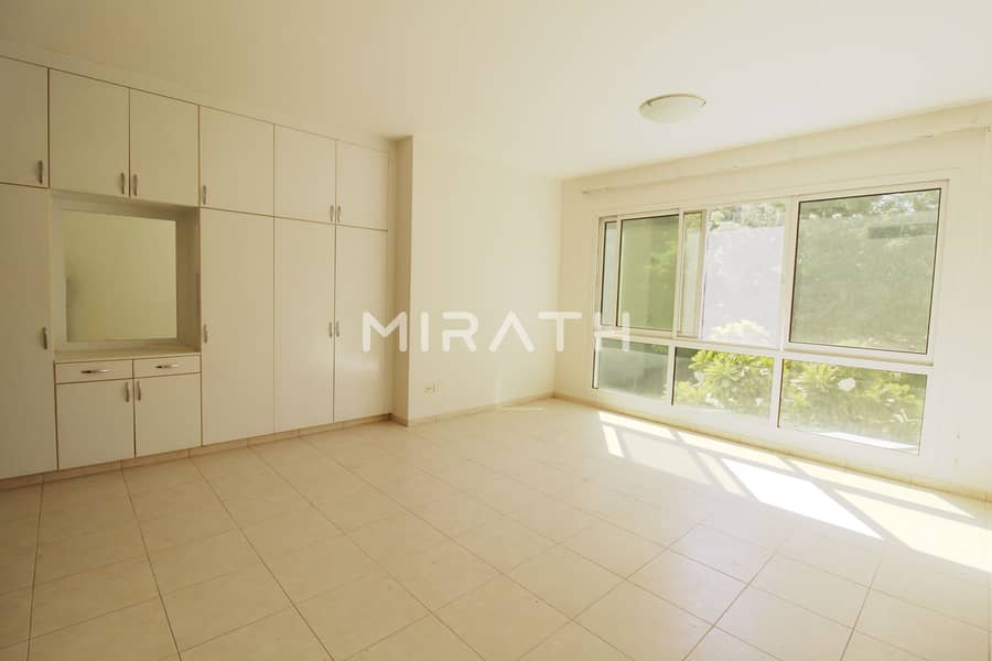 Elegant 3BR Villa | Shared Pool | Prvt Garden