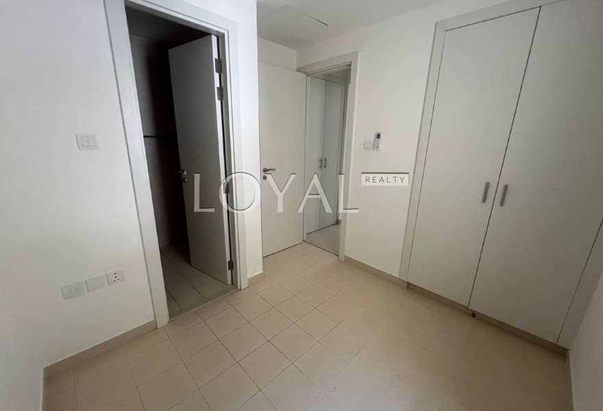 Single Row | Vacant | Access to Sports area - Image 10