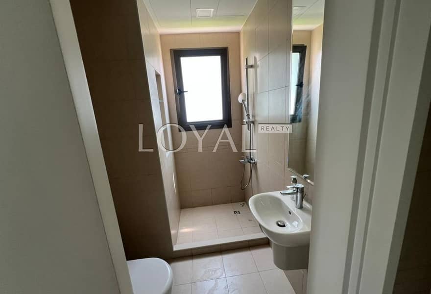 Single Row | Vacant | Access to Sports area - Image 17