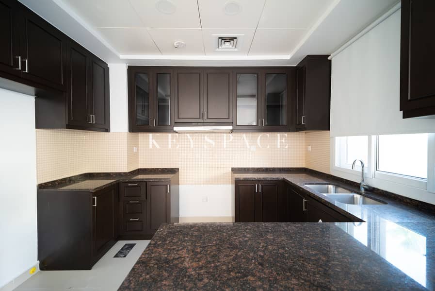 2BR VILLA + MAIDS ROOM l MIDDLE UNIT l LANDSCAPED l UNFURNISHED - Image 6