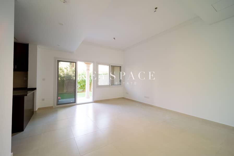 2BR VILLA + MAIDS ROOM l MIDDLE UNIT l LANDSCAPED l UNFURNISHED