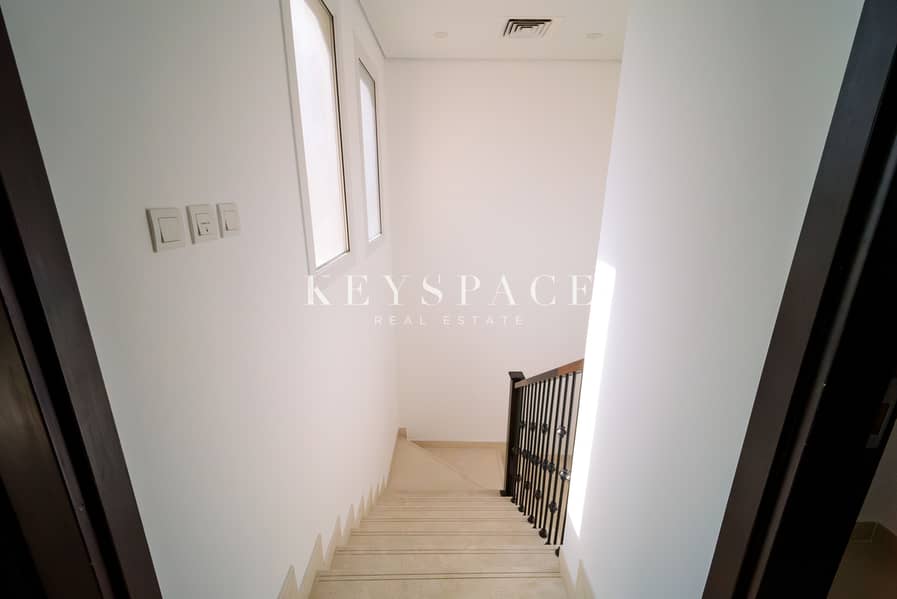 2BR VILLA + MAIDS ROOM l MIDDLE UNIT l LANDSCAPED l UNFURNISHED - Image 10