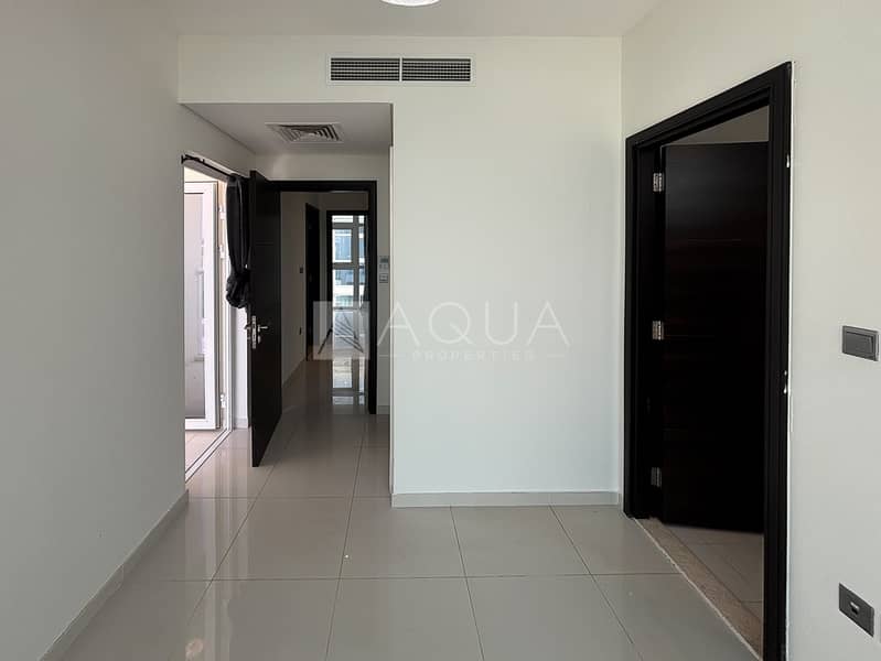 Live Better | 3BR Corner Garden |Vardon