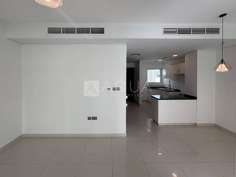 Live Better | 3BR Corner Garden |Vardon