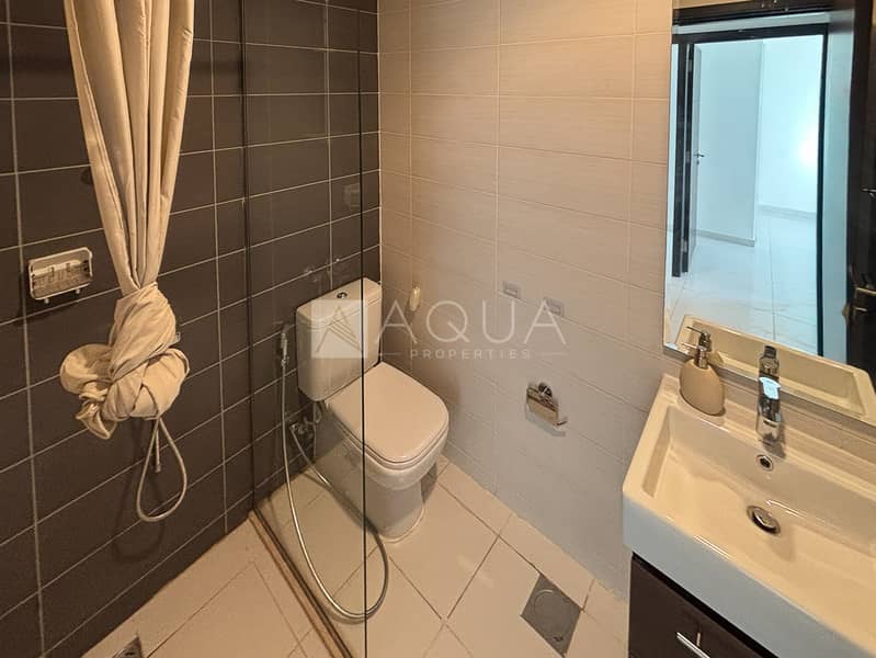 Live Better | 3BR Corner Garden |Vardon - Image 9