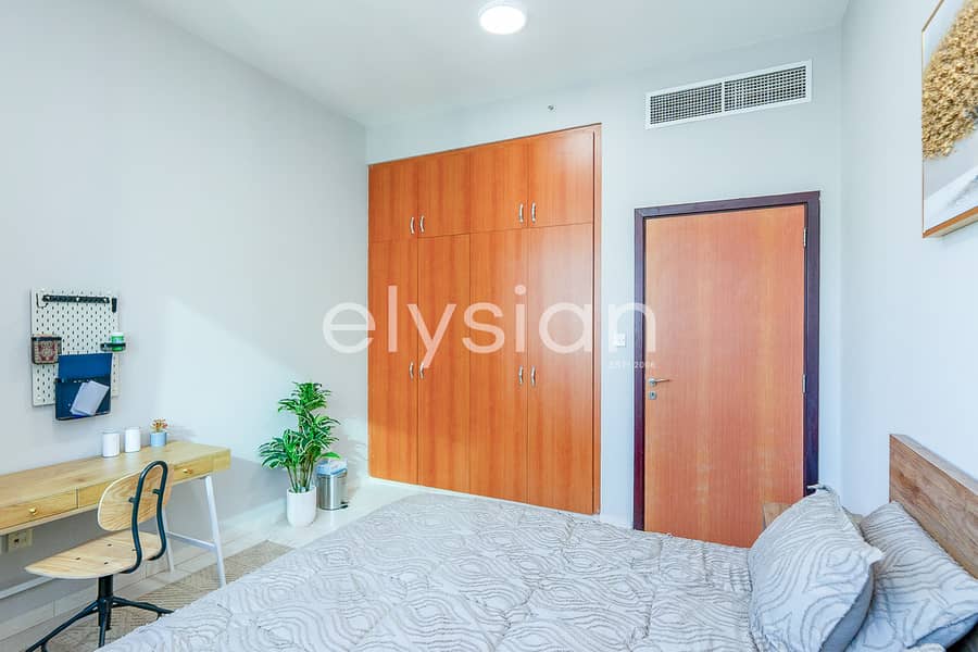 Fully Upgraded | Ready to Move In | Open Layout - Image 10