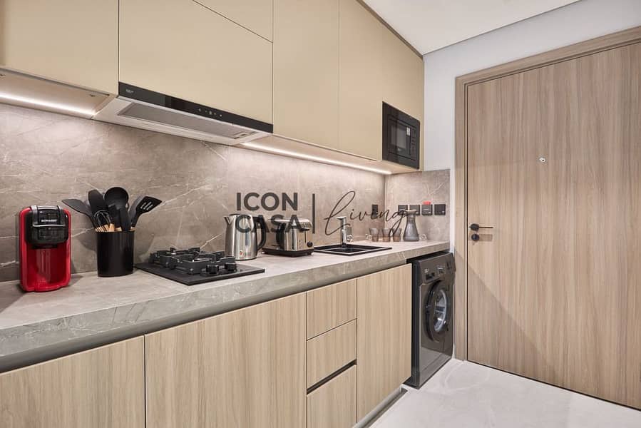 Luxury | Spacious | Near To Circle Mall - Image 7