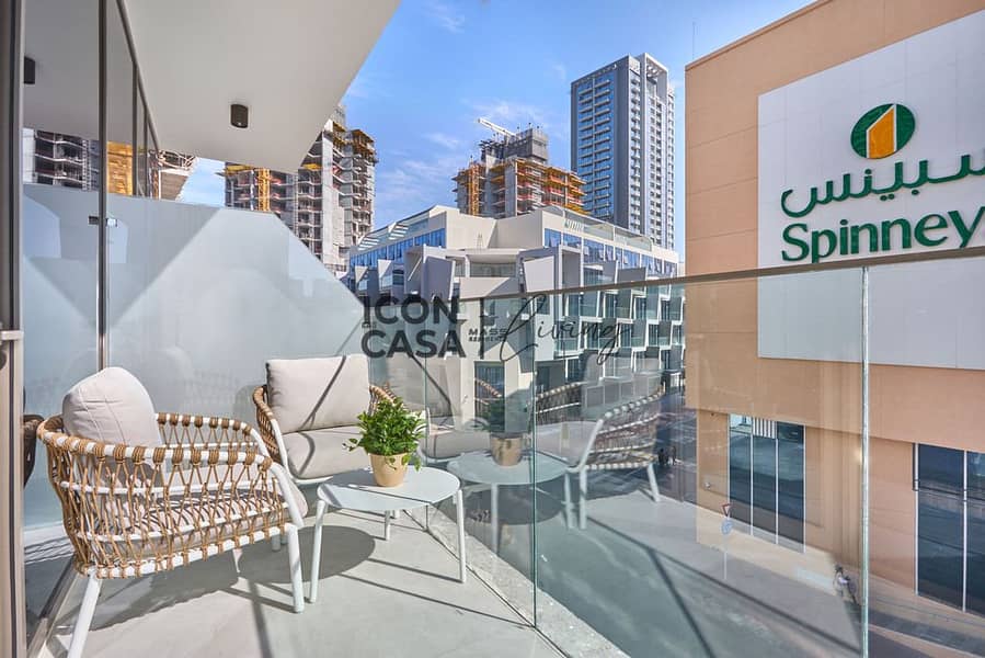 Luxury | Spacious | Near To Circle Mall - Image 9