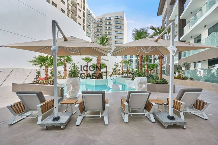 Luxury | Spacious | Near To Circle Mall - Image 16