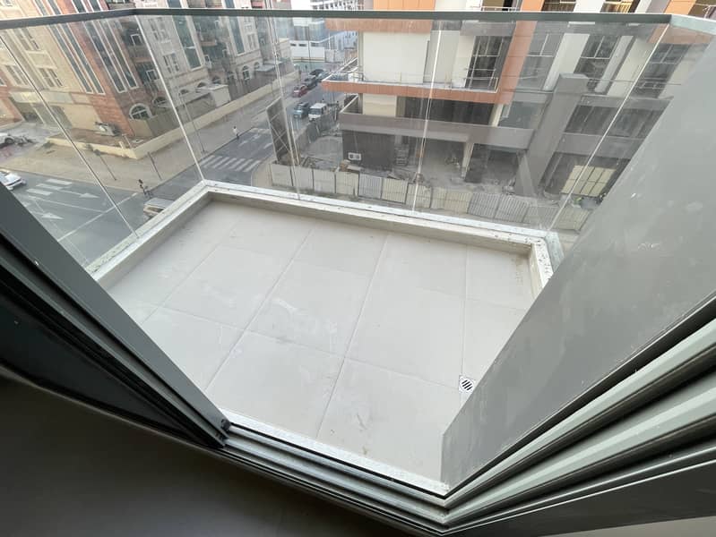 Brand New | Luxury Two-Bed | 6 Payments | Close To Bus Stop