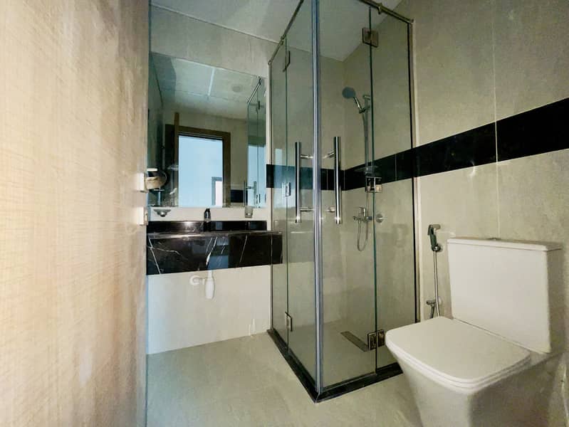 Brand New | Luxury Two-Bed | 6 Payments | Close To Bus Stop - Image 17