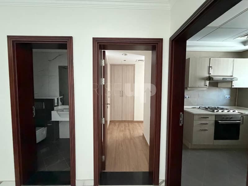 Spacious Apartment | Prime Location | Unfurnished - Image 9