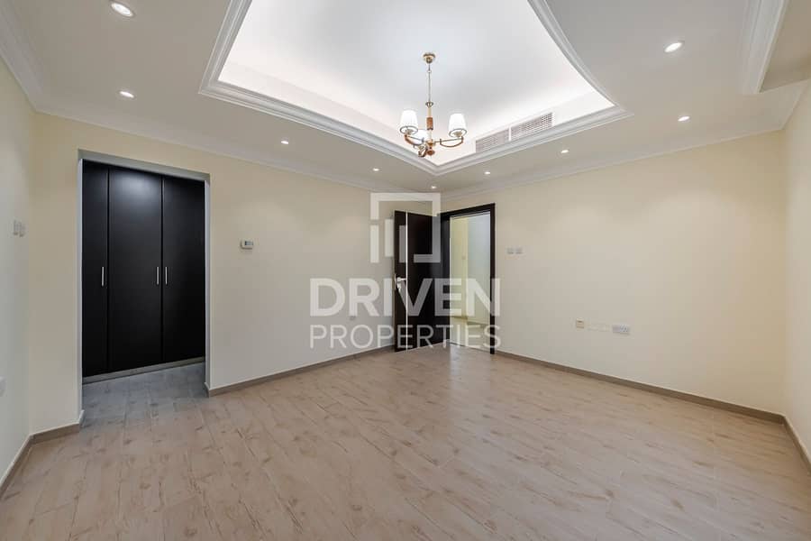 Spacious Villa | Ready to Move in | Community View