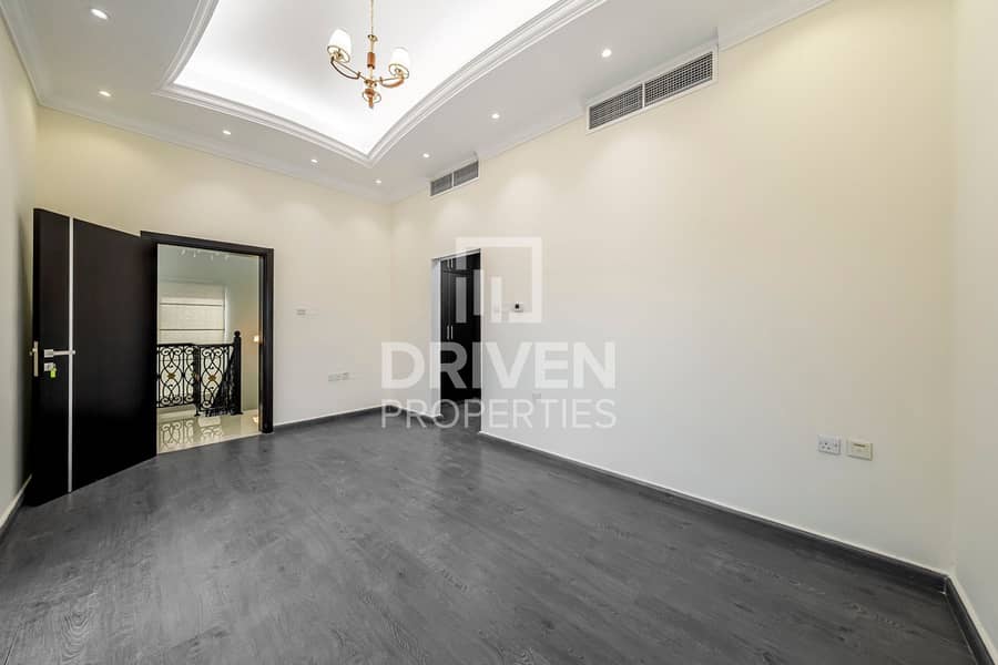 Spacious Villa | Ready to Move in | Community View - Image 12