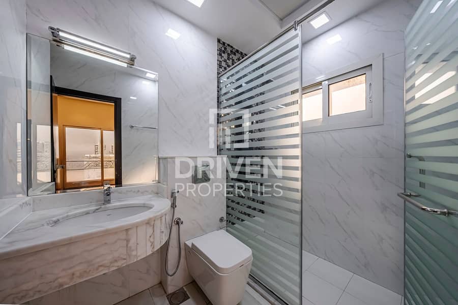 Spacious Villa | Ready to Move in | Community View - Image 20