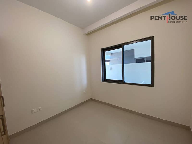 Brand New Villa | Single Row | Roof Access |Vacant - Image 12