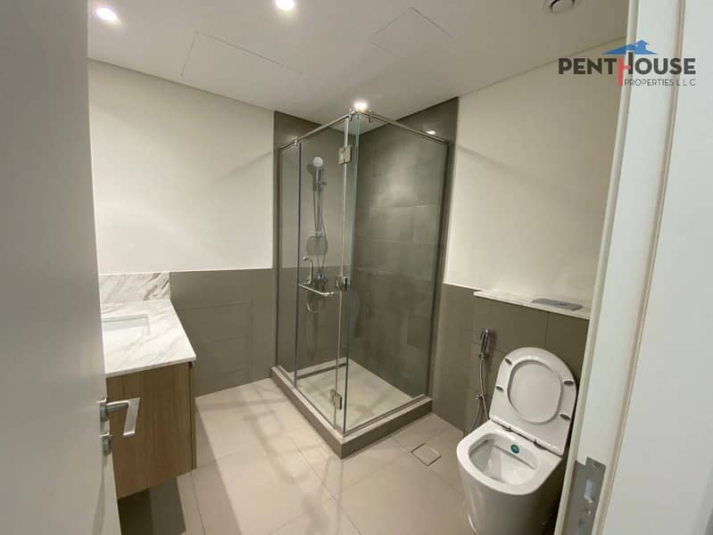 Brand New Villa | Single Row | Roof Access |Vacant - Image 16