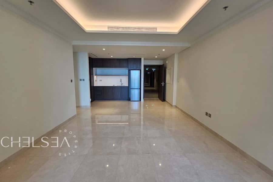 DIRECT BEACH ACCESS | SEA VIEW | BRAND-NEW