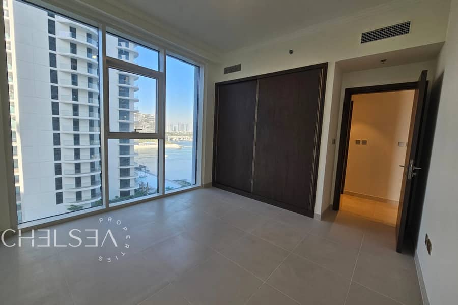 DIRECT BEACH ACCESS | SEA VIEW | BRAND-NEW