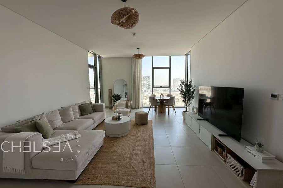 COMMUNITY VIEW | OFFERING UNFURNISHED | PRIME AREA