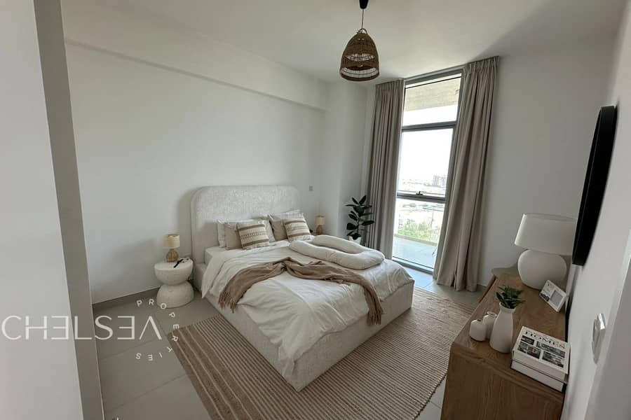 COMMUNITY VIEW | OFFERING UNFURNISHED | PRIME AREA