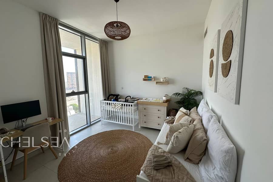 COMMUNITY VIEW | OFFERING UNFURNISHED | PRIME AREA - Image 7