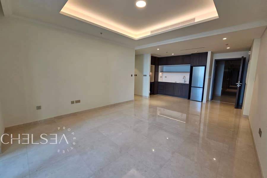 DIRECT BEACH ACCESS | SEA VIEW | BRAND-NEW