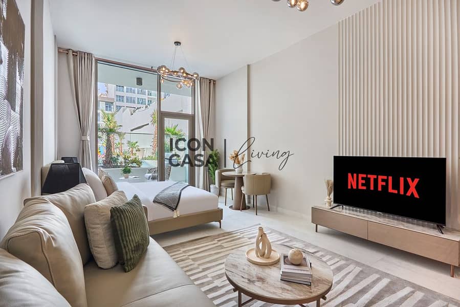 Pool View | Stylish Studio | Circle mall - Image 6