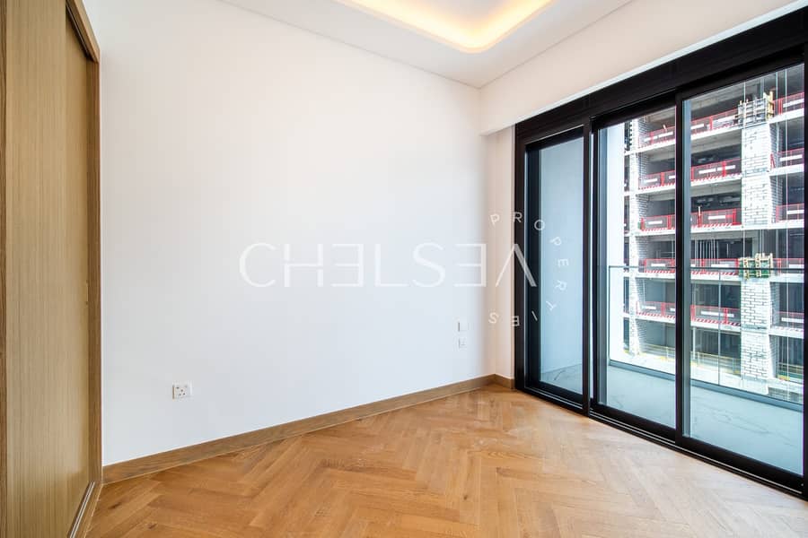 MODERN HOME | CHILLER FREE | PREMIUM LOCATION - Image 9