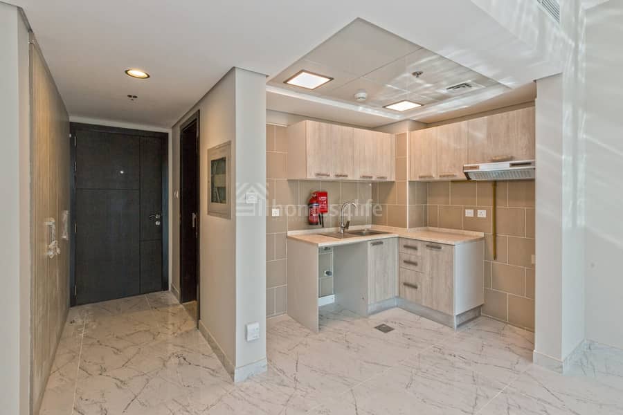 Closest Building to SHOPS | Family Community