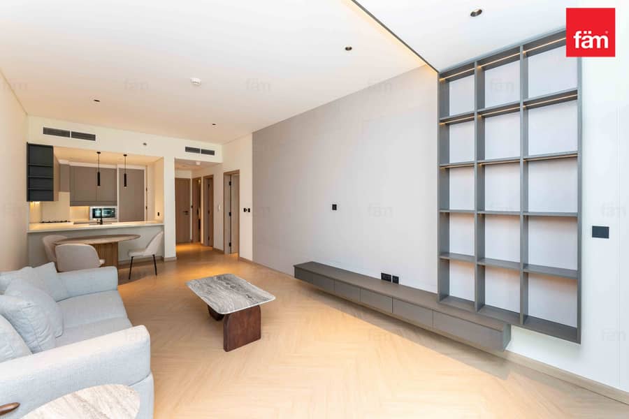 BURJ KHALIFA VIEW | VACANT | FURNISHED