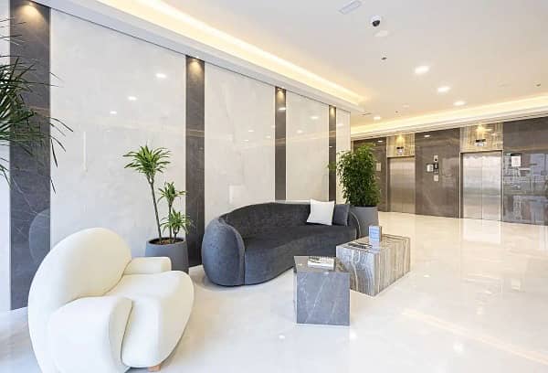 Chiller Free | Mid Floor | Spacious | Available - Image 16