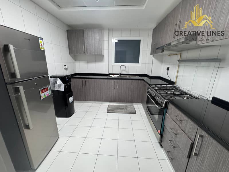 No COMMISSION// FULLY FURNISHED 2 BEDROOM// MODERN LAYOUT// ALL AMENITIES// READY TO MOVE - Image 9