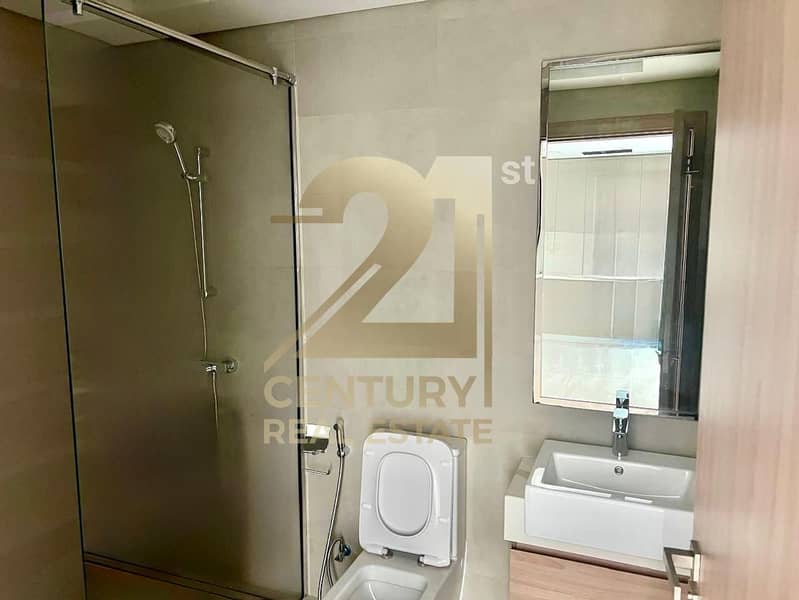 GENUINE RE-SALE | NEAR TO DUBAI MALL | UNFURNISHED